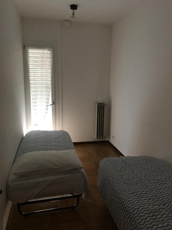 Dolly,tina & Anna, Tre Unita Distinte Padova